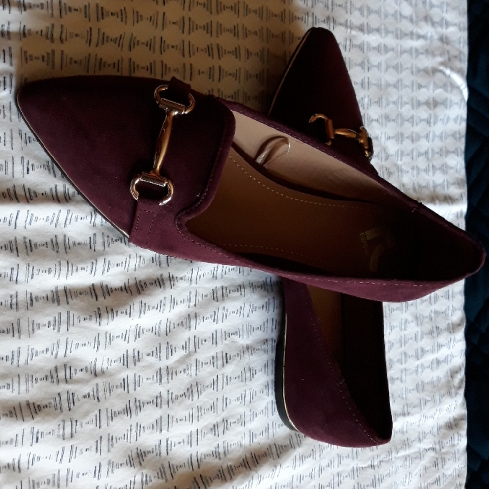 Flats - Picture 2 of 2